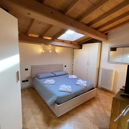 Lejlighed Attic 1 Centro Storico Peschiera del Garda